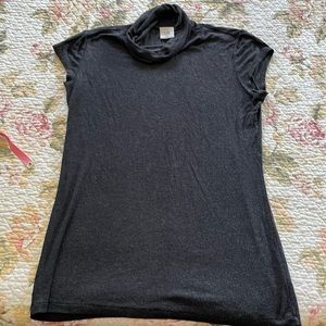 Cute Cabi Cap Sleeve T-neck Pullover Top